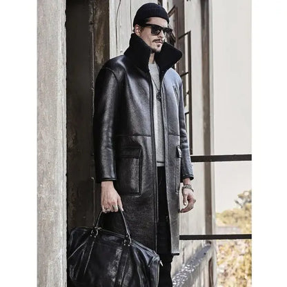 Men's Double Sided Shearling Leather Coat In Black