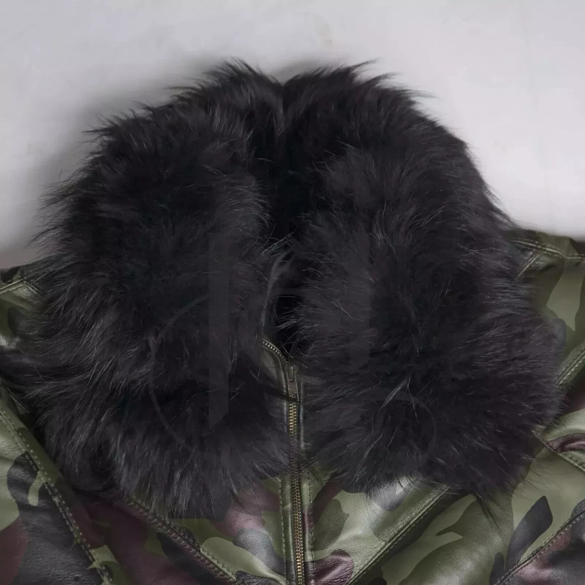 Men's camo sheepskin puffer jacket detail