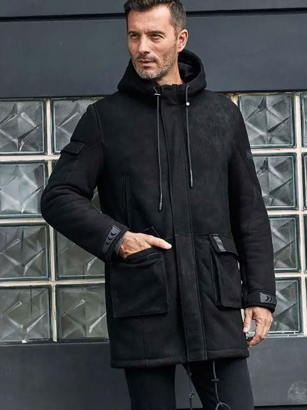 Winter Black Sheepskin Leather Fur Overcoat