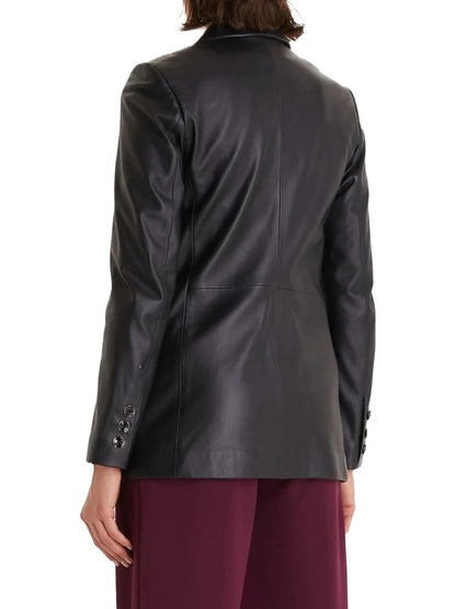 Black Leather Blazer with Zipper Closure – Sleek & Sophisticated Jacket